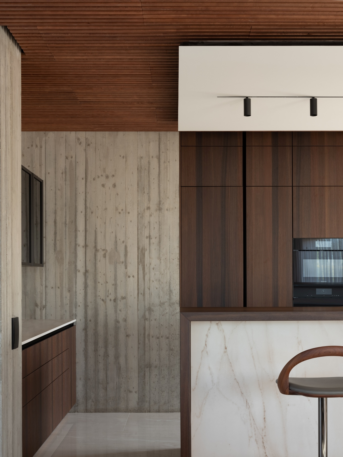 Kitchen image 1