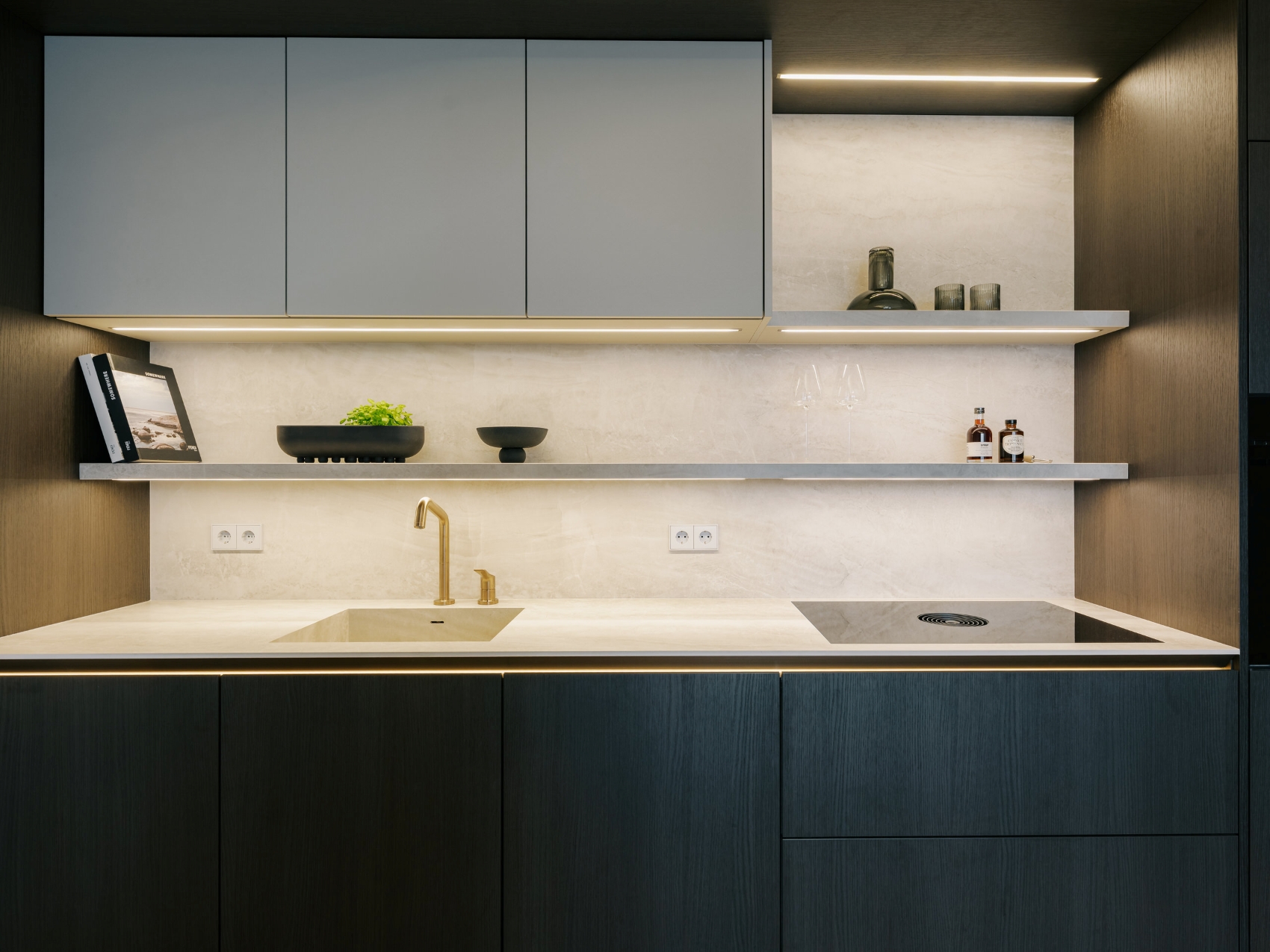 Kitchen image 1
