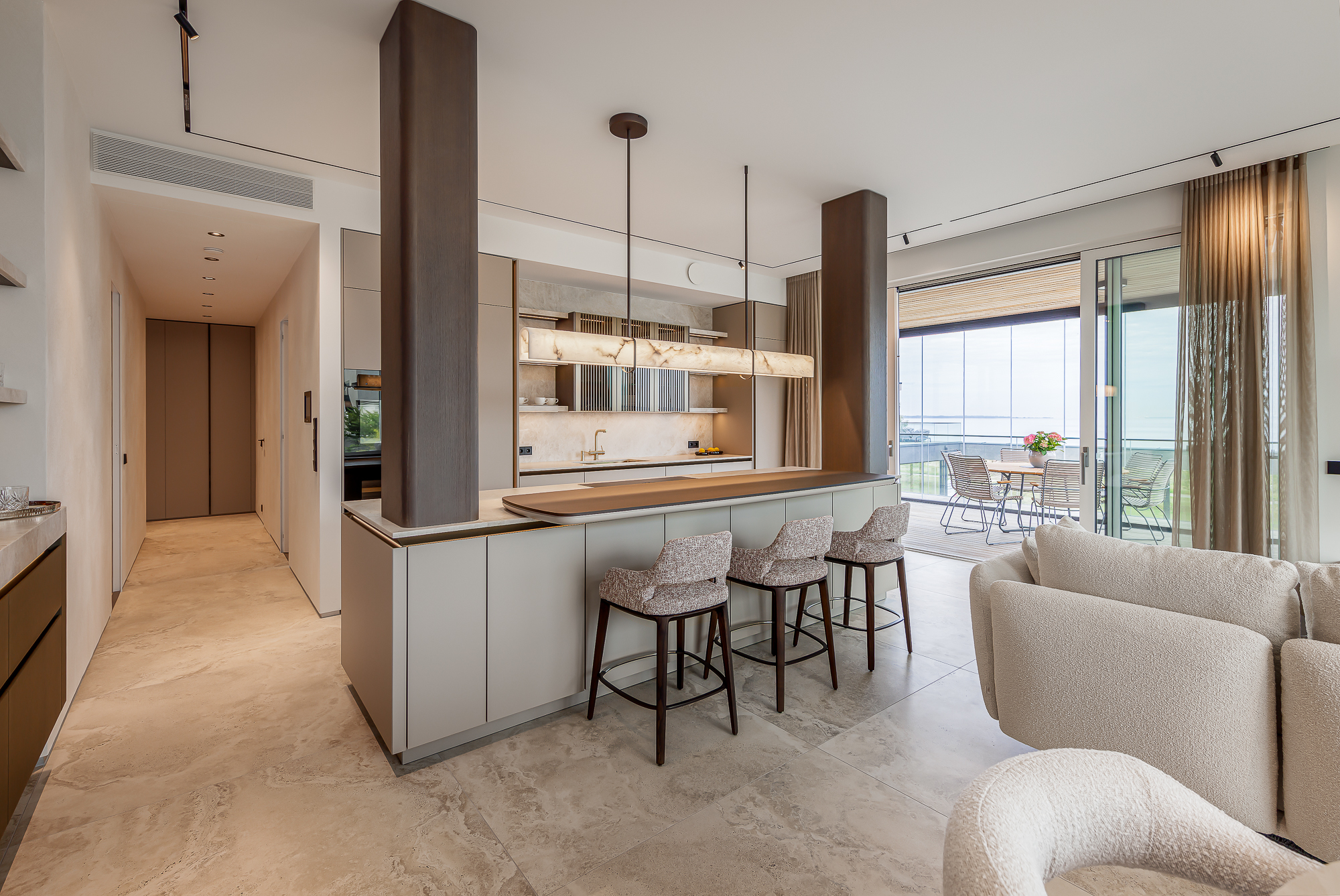 Kitchen image 2